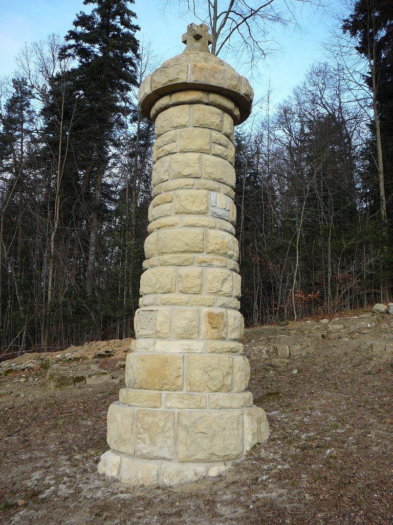 Pomnik kolumna_cieszynski_100_PP.jpg