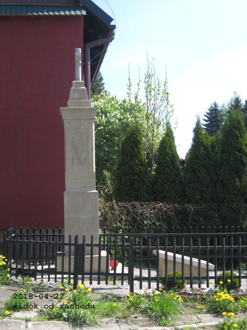 widok od zachodu_mz_1846-_powstancy_1939-WP_Z_Mromlinski_UG_Gdow_2018.JPG